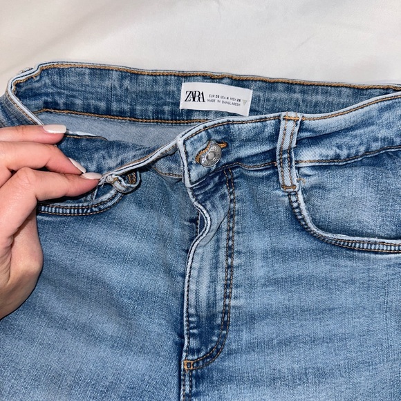 Zara High Rise Skinny Stretchy Jeans - Picture 4 of 9